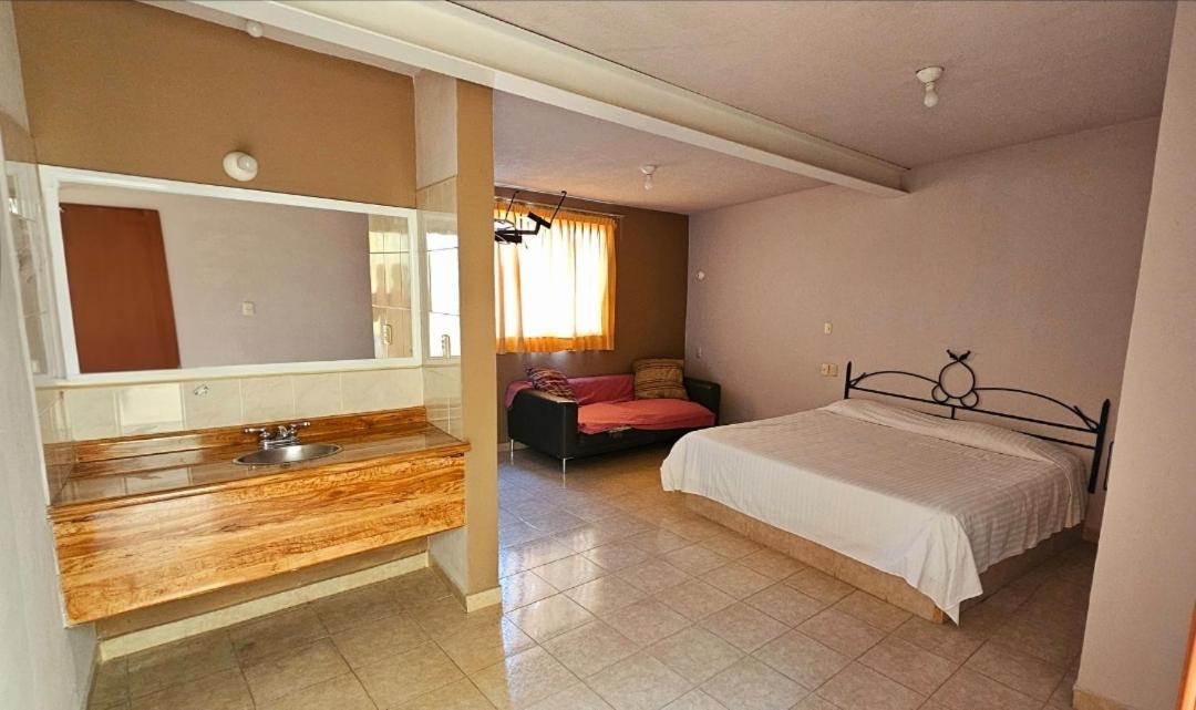 Hotel Xanti Morelia Extérieur photo